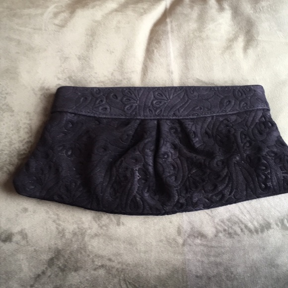 Gourgeous Lauren Merino Leather Clutch - Picture 6 of 6